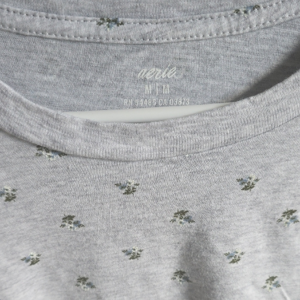 aerie Heather Gray Floral Tee with Tiny Green Blossoms - Picture 3 of 6